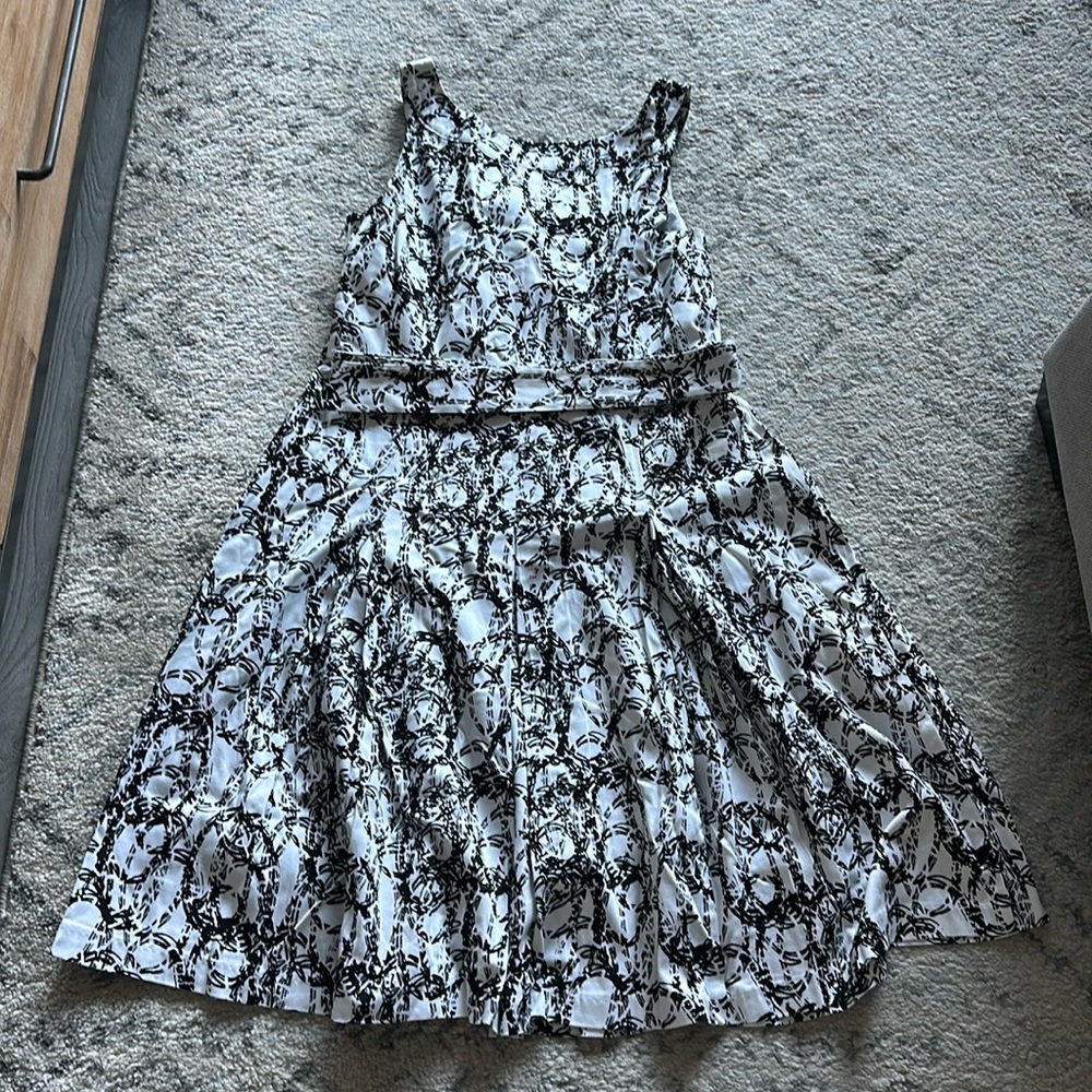 Black and white a line dress